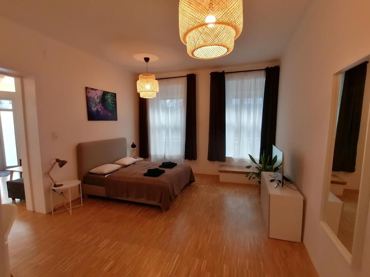 Flataid Apartment Jakob-Redtenbacher-Gasse I Graz Exterior photo